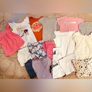 4T girl, summer bundle of shirts and shorts- Pink, Gray, White, Orange